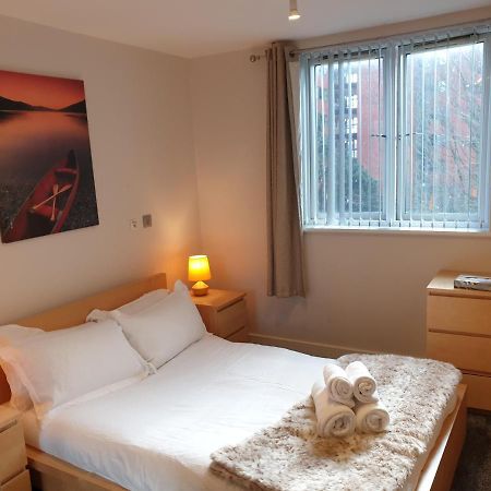 Birmingham Ruby, 2 Bedroom Apartment Dış mekan fotoğraf